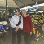 コペンハーゲン滞在中は大変お世話になりました。短い間でしたが、とても良い見聞ができました。（長年駐在されていらっしゃる上海からお越しの◇様と、岡山県で今も現役でオートクチュールの仕立てとブティックを経営されていらっしゃるお母様の◆様）